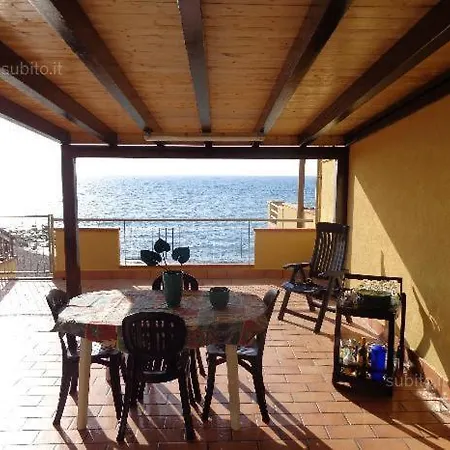 Terrazzo Sul Mare 度假居